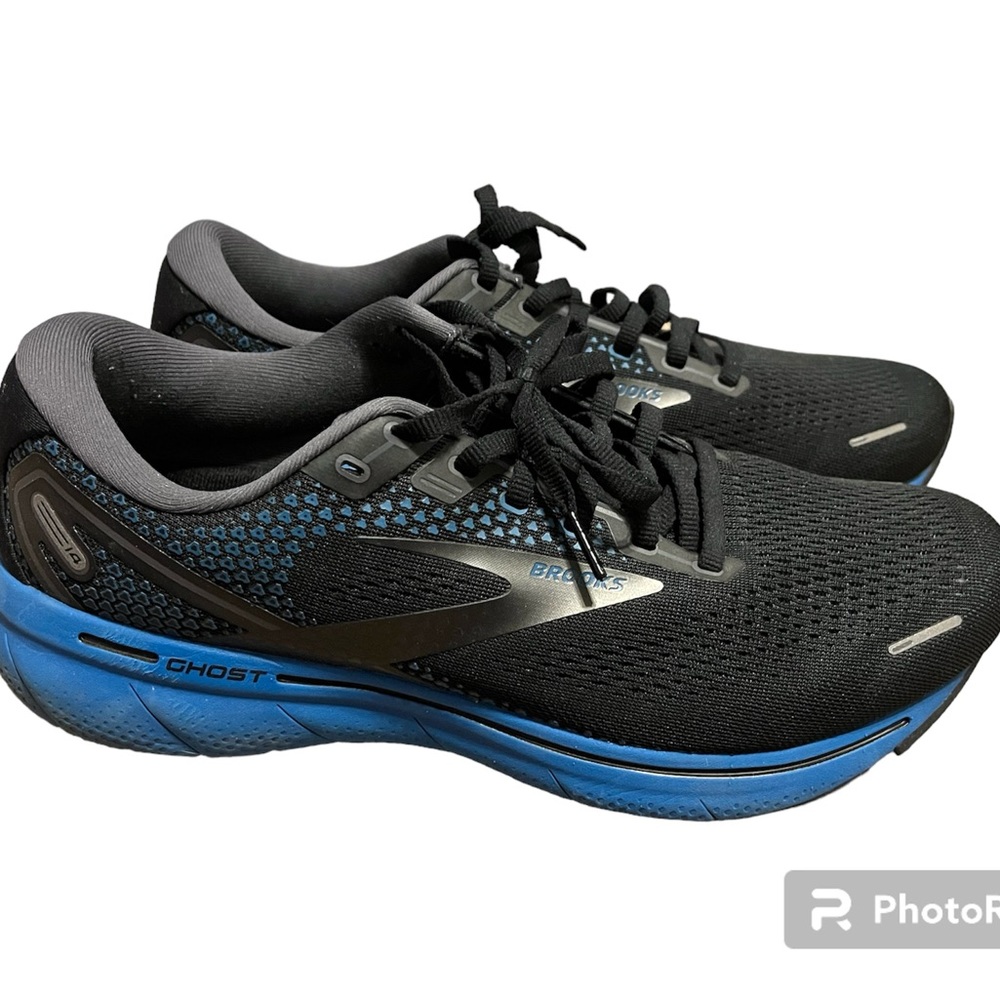 Brooks Men’s 11 wide 2E Shoes